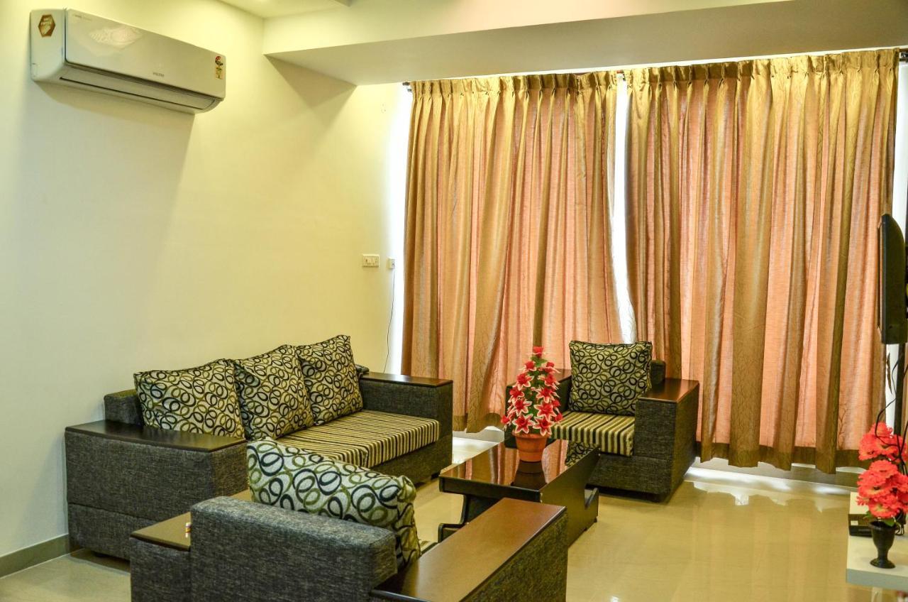 Hotel Ambai Grand Ambāsamudram Dış mekan fotoğraf